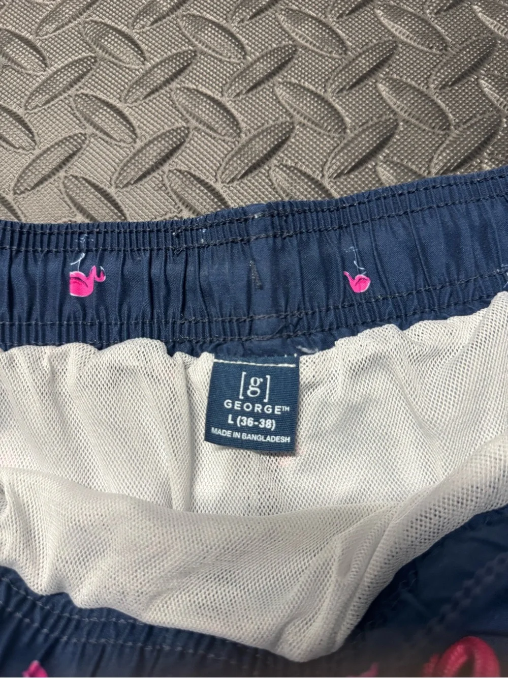 George Men’s Flamingo Swim Trunks Navy Pink Size Large 36-38